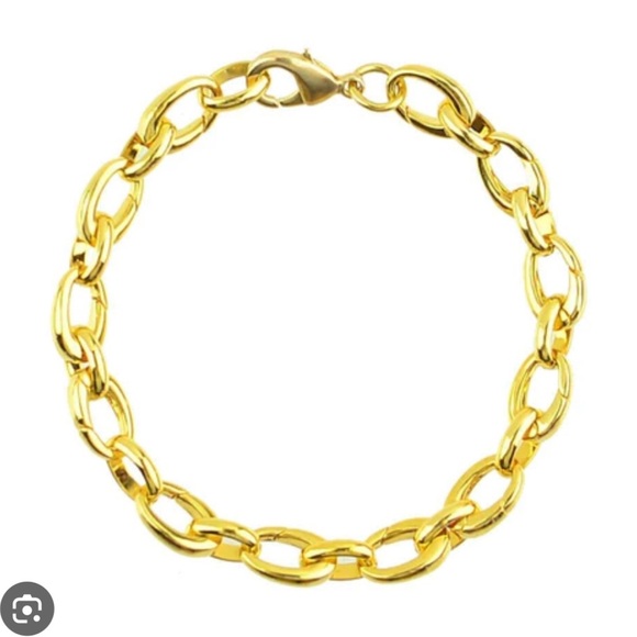 MOON&LOLA🌙 Gold Charm Bracelet and Charms (2 hearts, J, Bestie, Boy, Arrows) - Picture 2 of 6